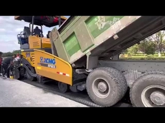 XCMG RP603L máquina de pavimentação usada 13t capacidade pneus de quatro rodas para transição flexível